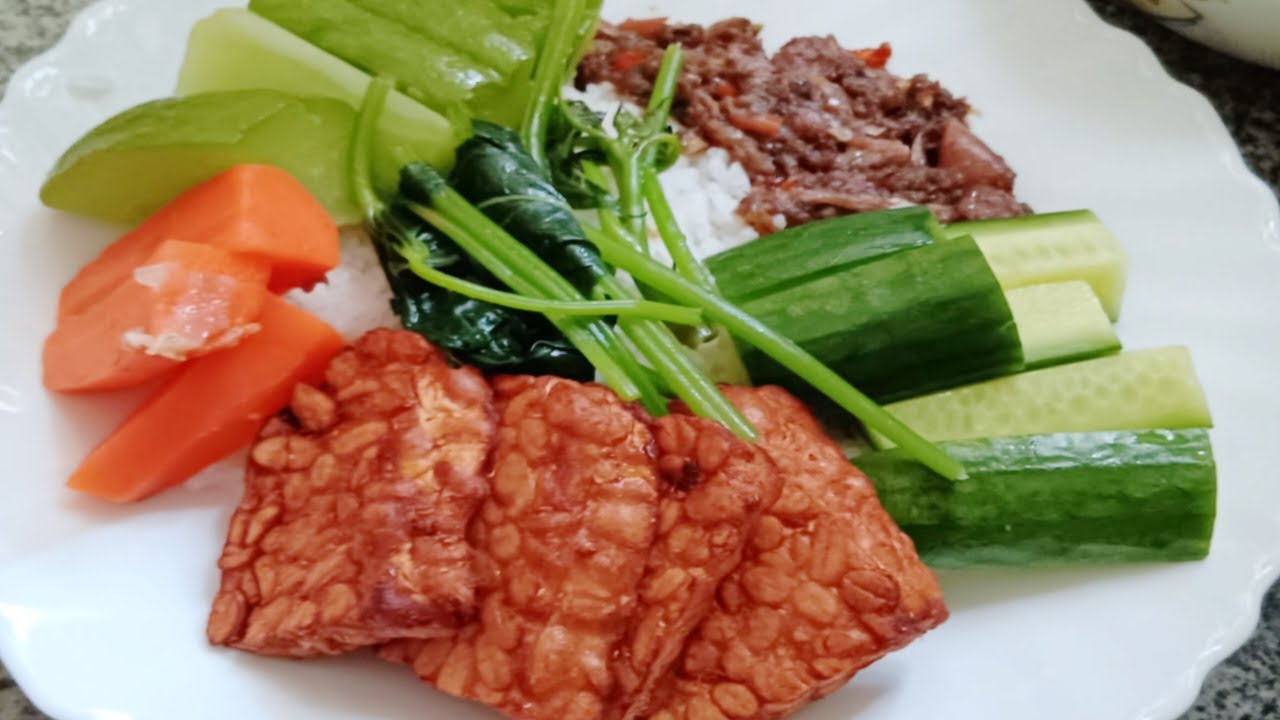 Vlog tkw hongkong ⁉️ Makan siang Nasi Tempe Goreng Sambal Cumi Sayur Bening lalapan Mentah