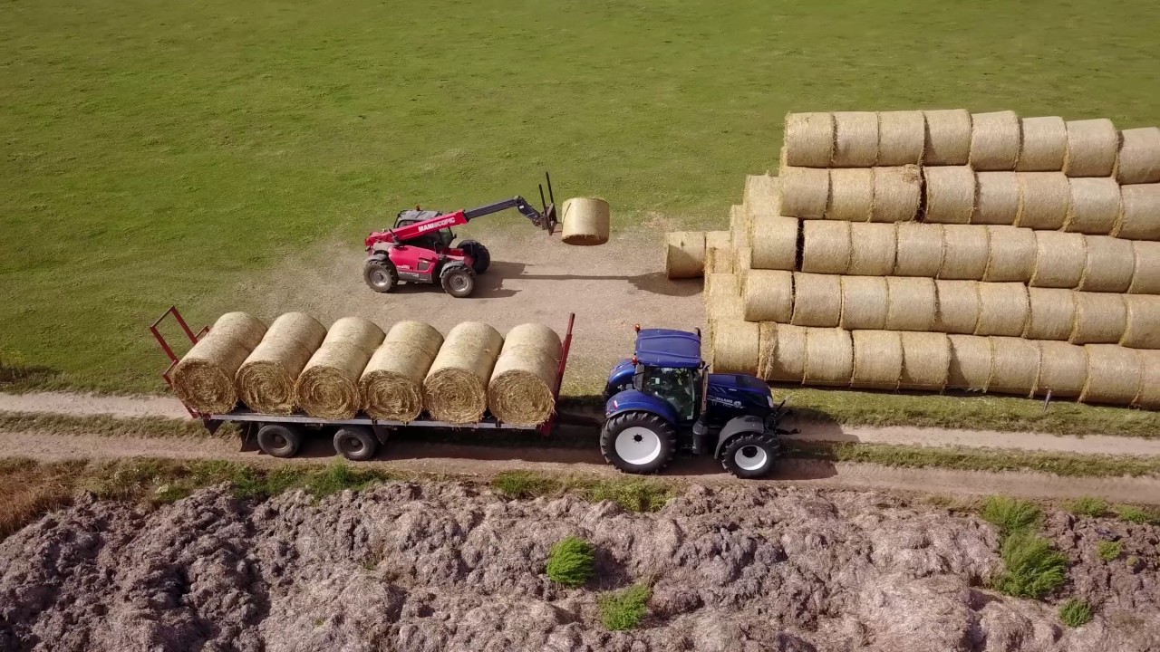 [DRONE] [4K] Pressage + Ramassage paille Nivelles 2017 (Fendt, NH, McHale, Manitou)