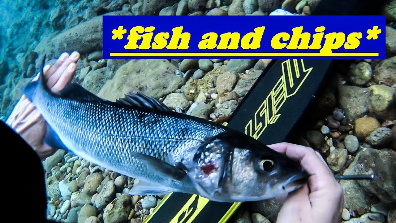 Spearfishing CATCH and COOK🔥 BEST FISH and CHIPS - Ψαροτούφεκο Ψαροκροκέτες με πατάτες