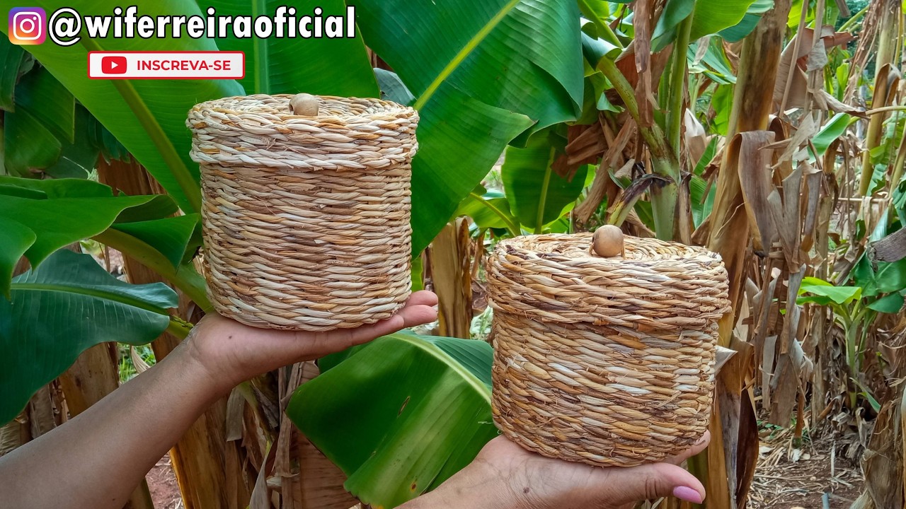 Como fazer cachepô com tampa e palhas secas direto do tronco da bananeira!