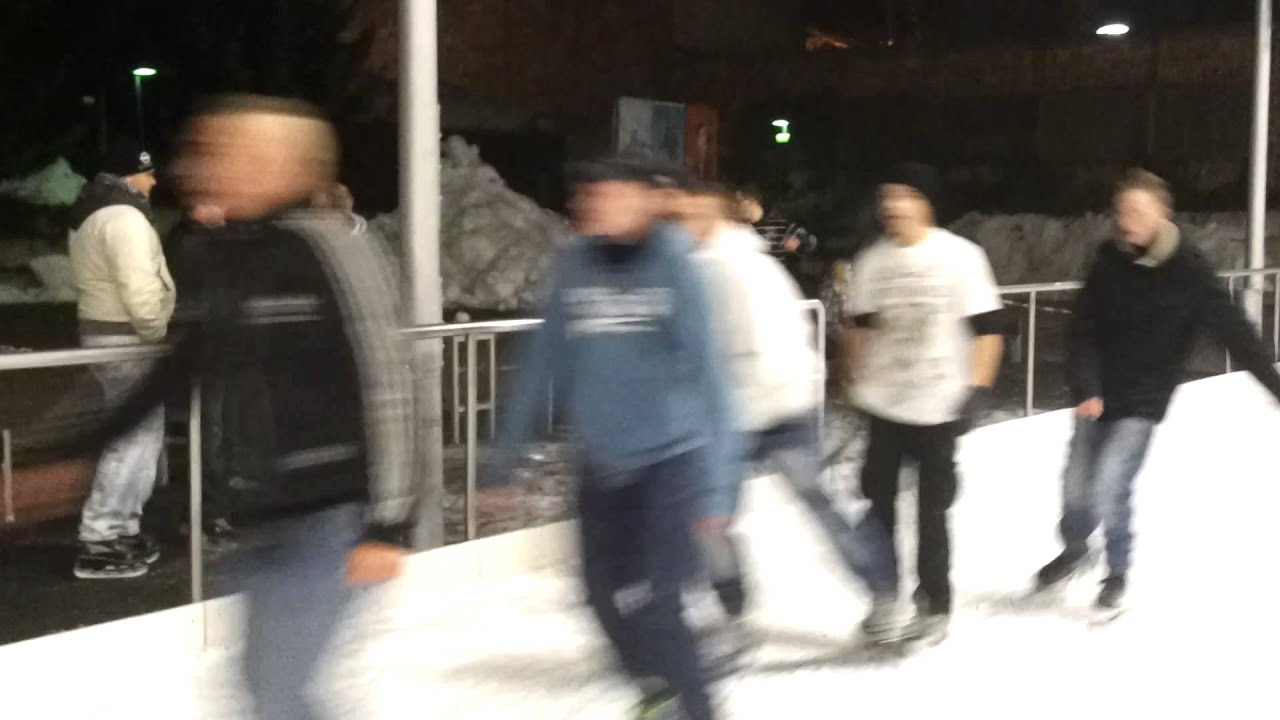 Erika-Hess-Eisstadion Stammleute