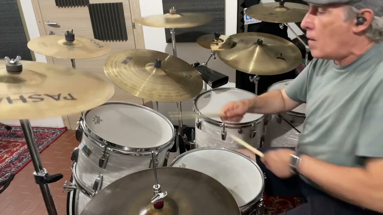 Phil Collins • I Wish It Would Rain Down • Drum Cover