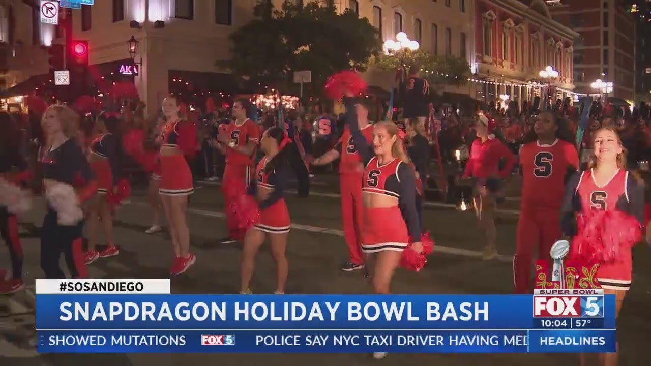 Gaslamp Quarter comes alive for Snapdragon Holiday Bowl Bash