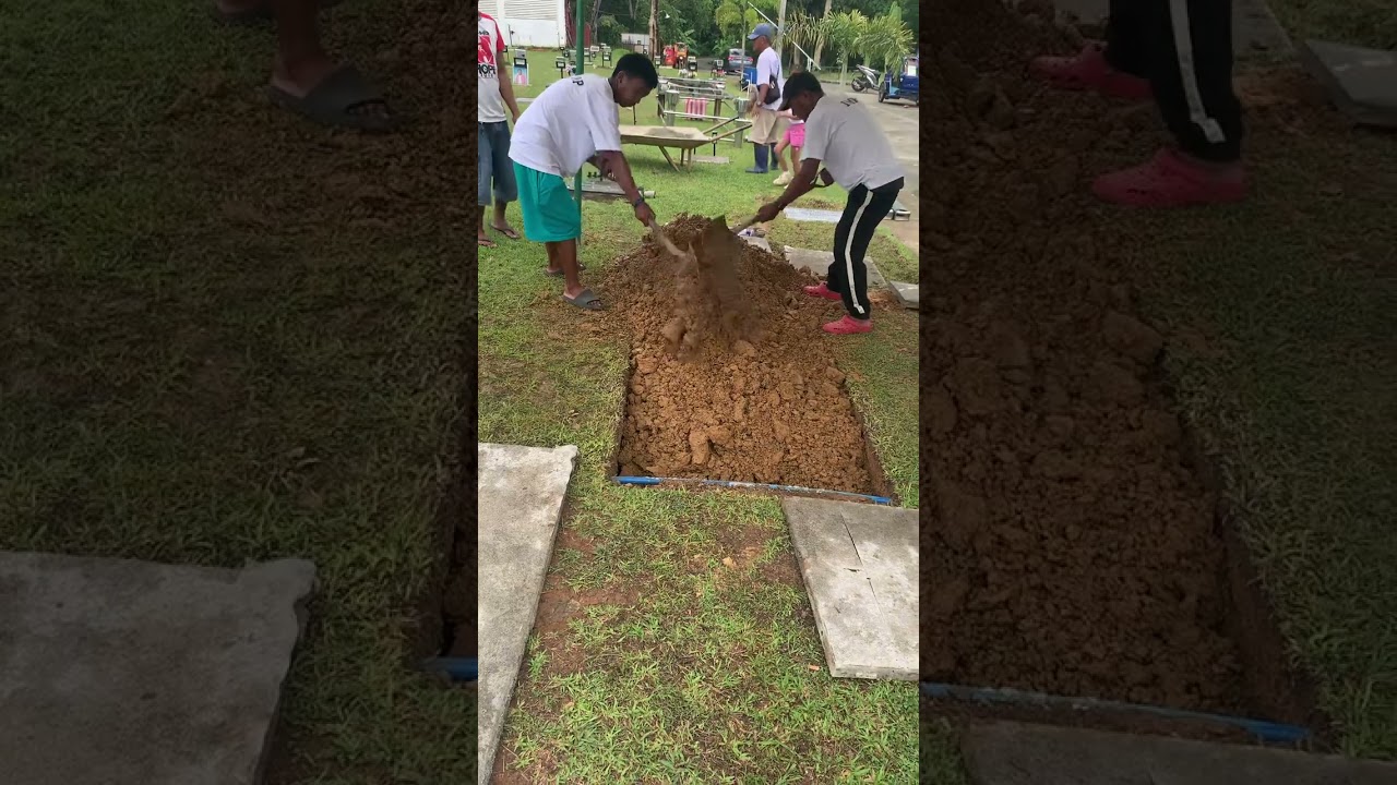 Tito bam burial
