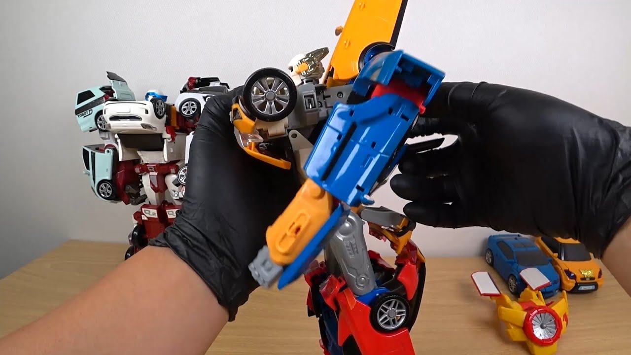 또봇 쿼트란 트라이탄 타이탄 4단 3단 2단 합체변신. TOBOT titan transformation.