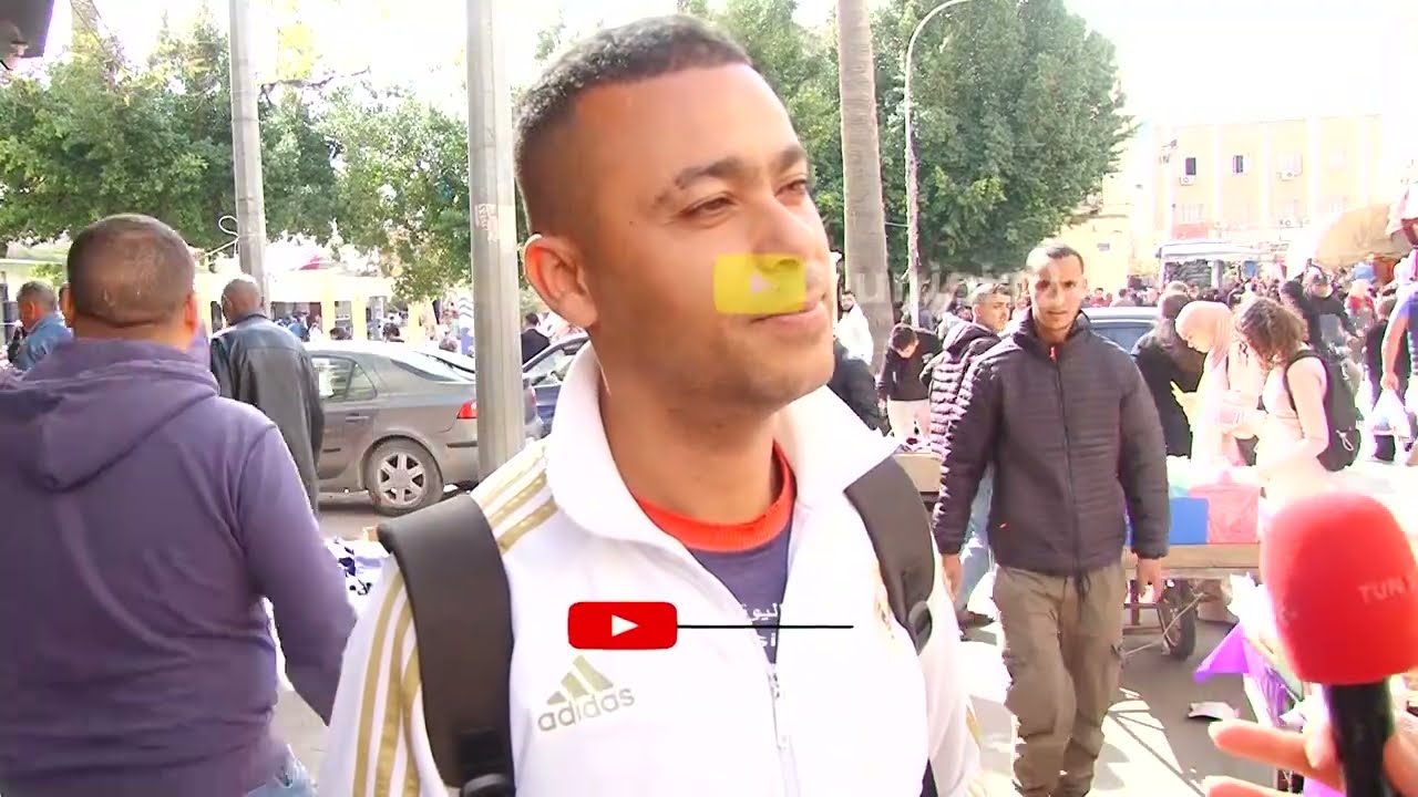 منعاونش في الكوجينة ومانغسلش الماعون..نكمل نلبس روبة وأكاهو..دوري أني نصرف ونجيب القضية..ومرتي تتصرف