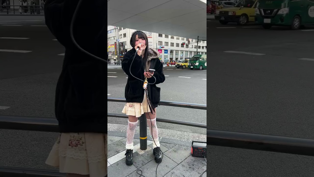 ディノゾール冬子の路上ライブ　放課後ティータイム「U&I」