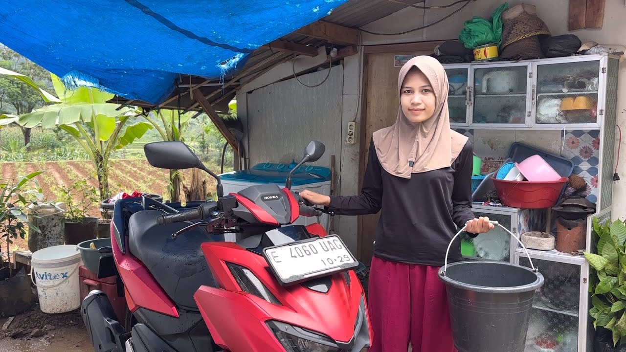 BEDAH RUMAH NENG YULIANA YANG MANGKRAK HAMPIR SETAHUN KINI ALHAMDULILLAH TINGGAL PASANG ATAP PELAPON