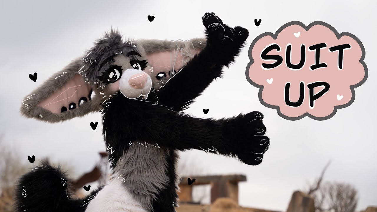 SILVER FURSUIT SUIT UP!!