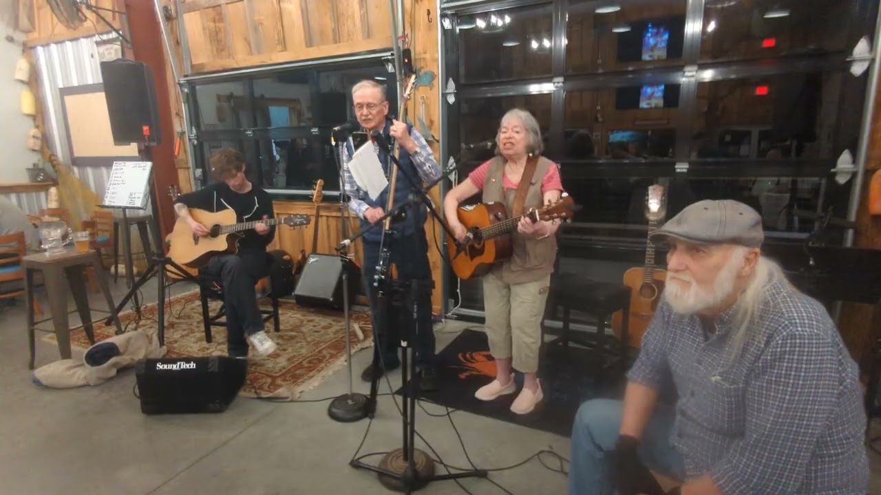 20260220 Poul & Linda Sanderson - Dim Lights Thick Smoke - Dwight Yoakum (3:28)(see desc)