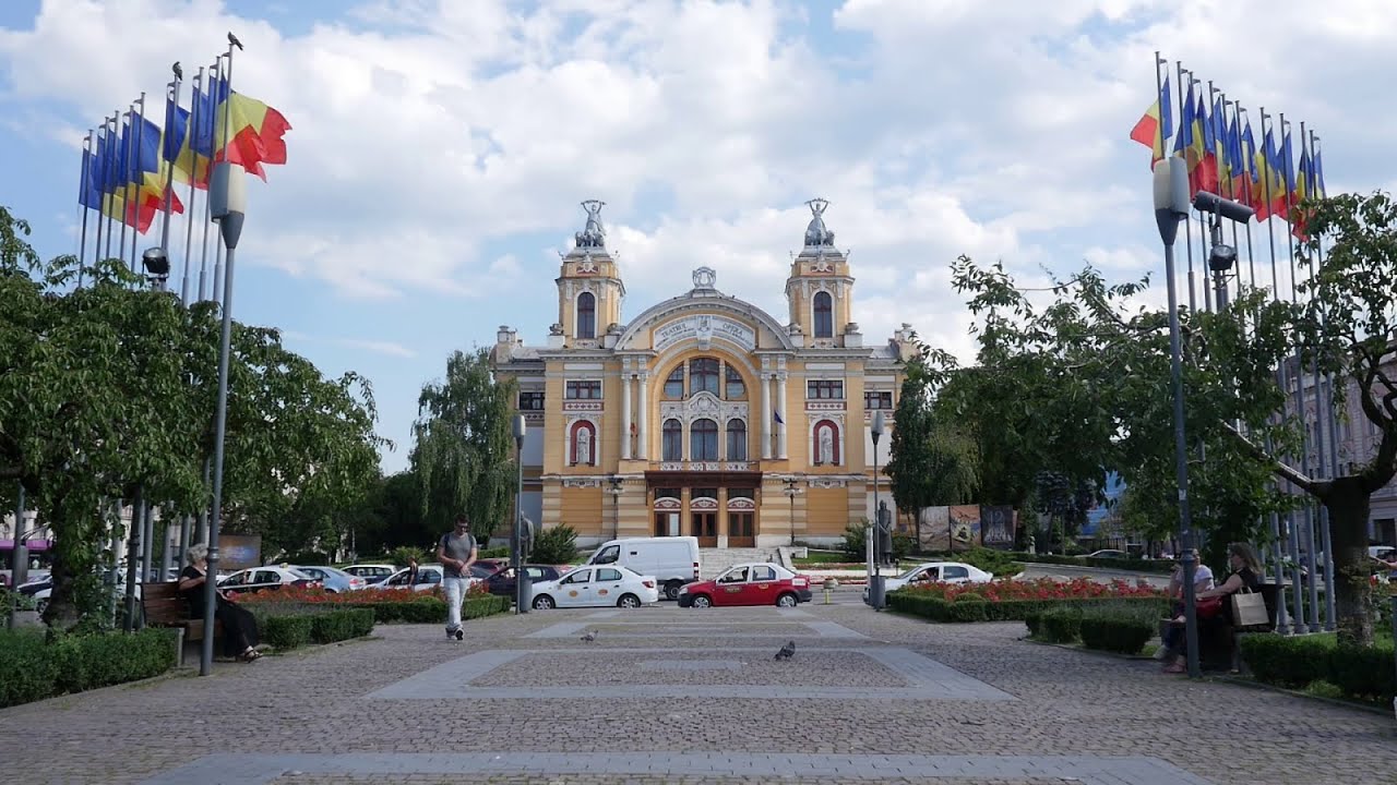 Kincsesládánk, Erdély: a kolozsvári Hunyadi téri Nemzeti Színház 100 éves története