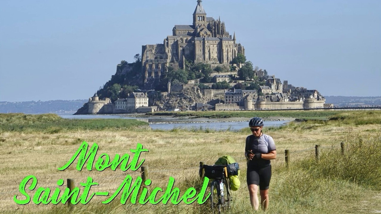 Mont Saint-Michel: Street Photography beyond the postcard
