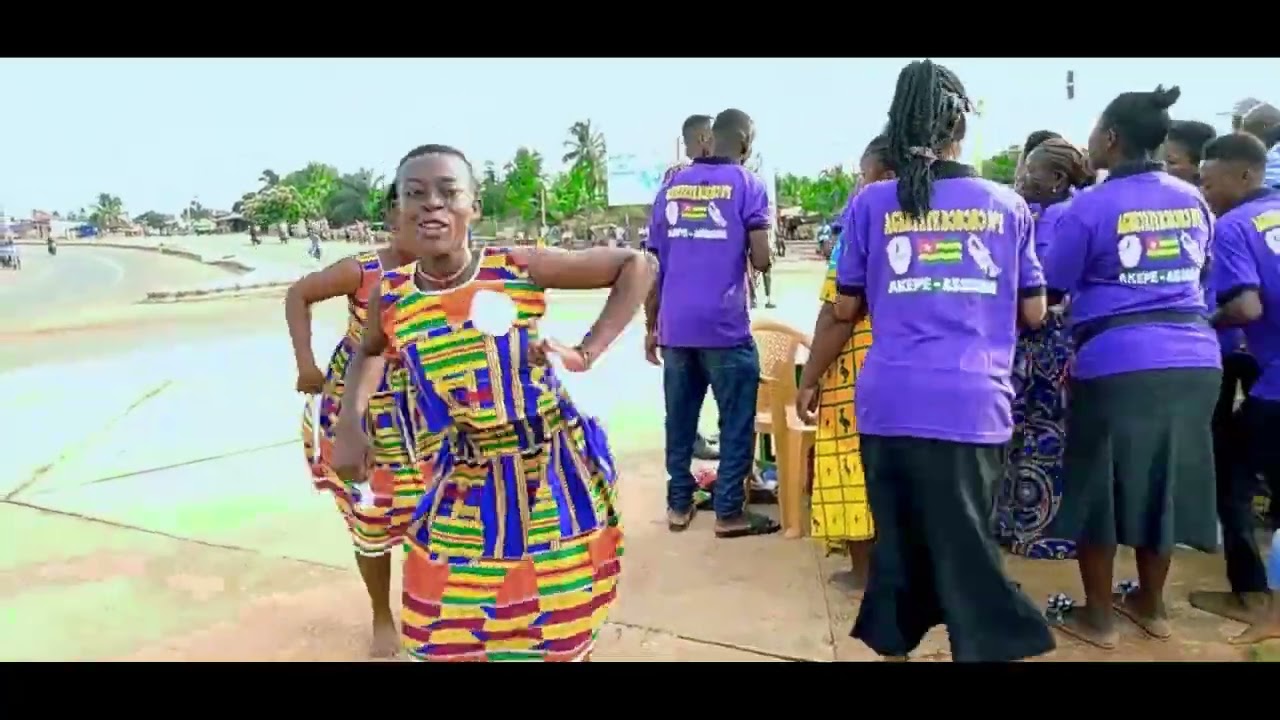 AGBEYEYE BORBORBOR Aképé en prestation.Tél : (+228)98274123 / 90728336.