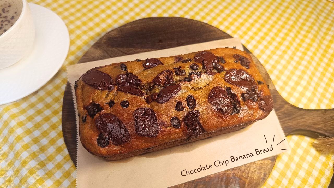Chocolate Chips Banana Bread || A Mini Loaf for your Cozy  Coffee Break  |Slow Baking Therapy