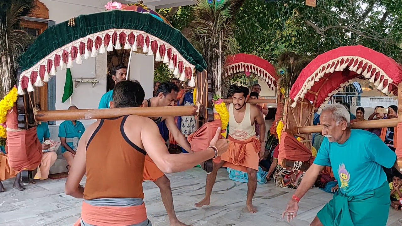Kavadi Aattam