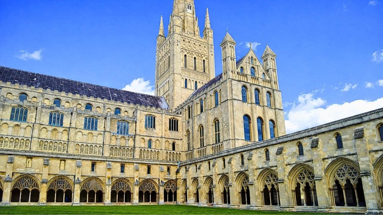 Norwich Cathedral and Riverside Walk, English Countryside 4K