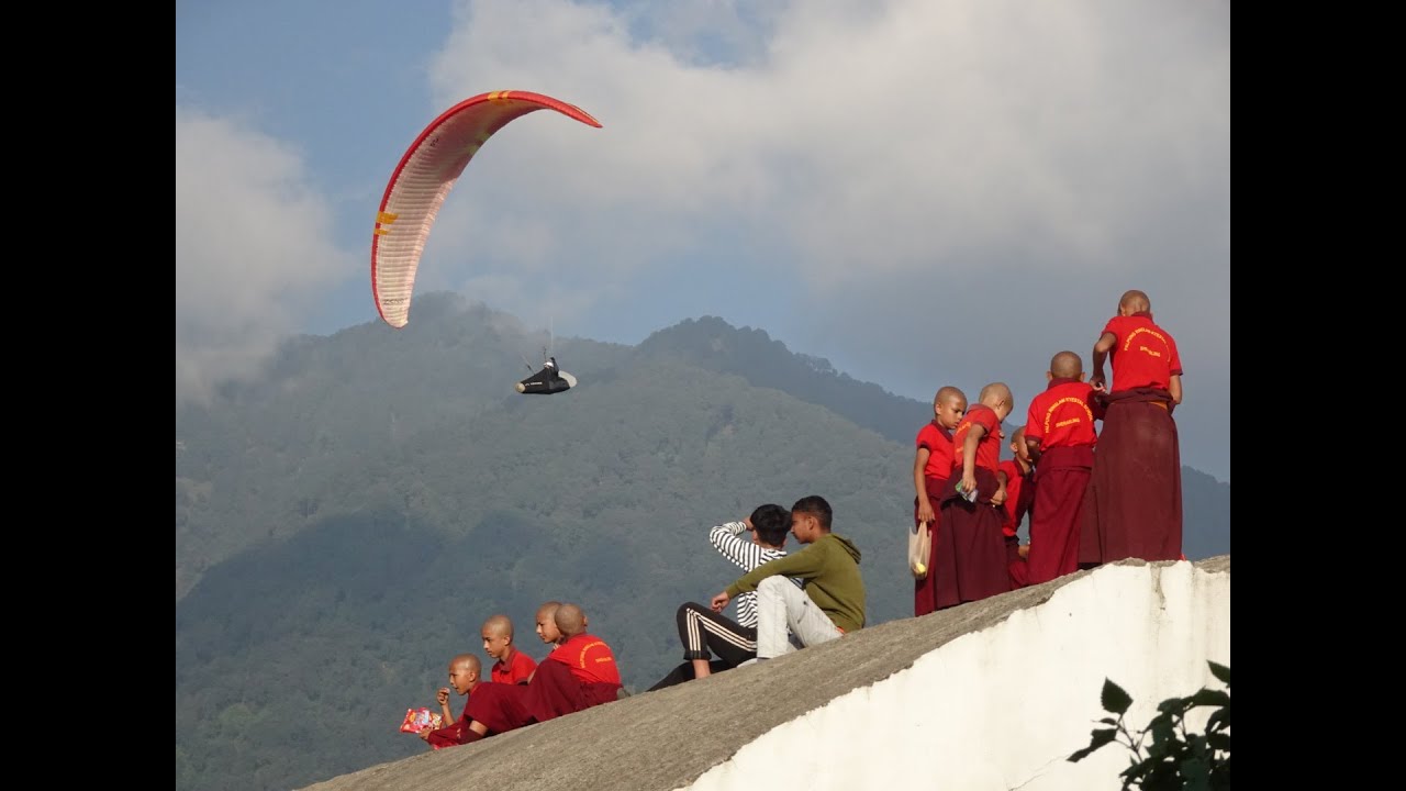 Ein Flugtag in Bir Billing auf 5000m