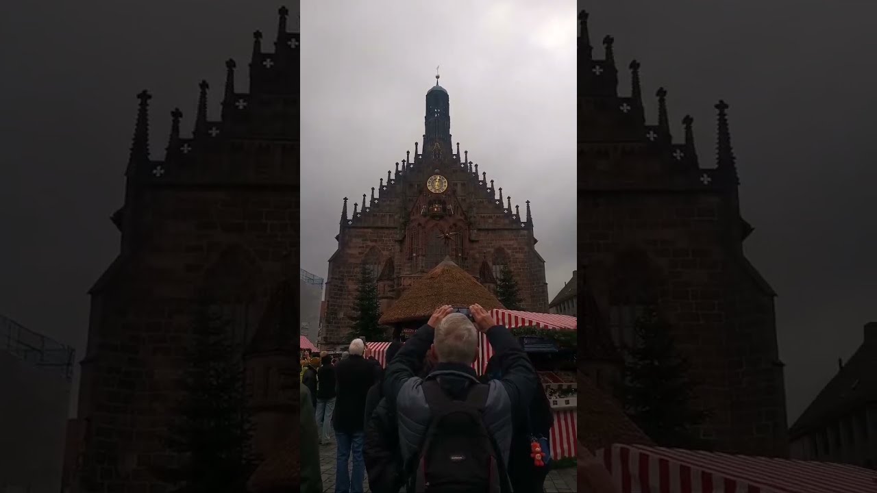 Nuremberg Hauptmarkt Christmas Market