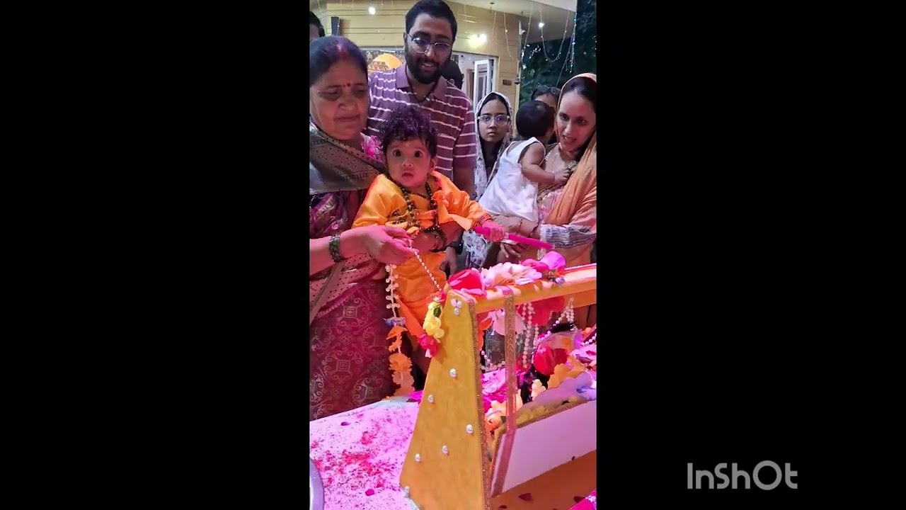 Janmashtami celebration #bhaktivibes #trendingshorts #hindudeity #radheshyam 