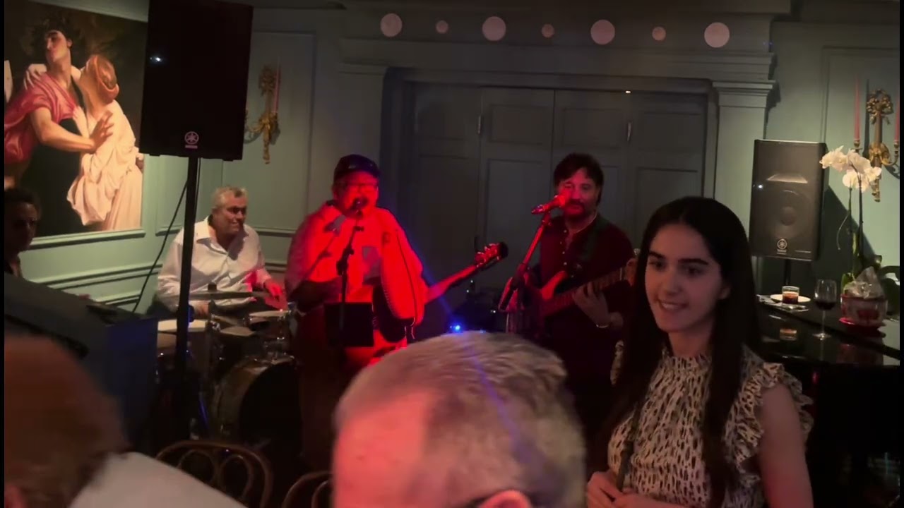 El Cuarto De Tula (Cover)