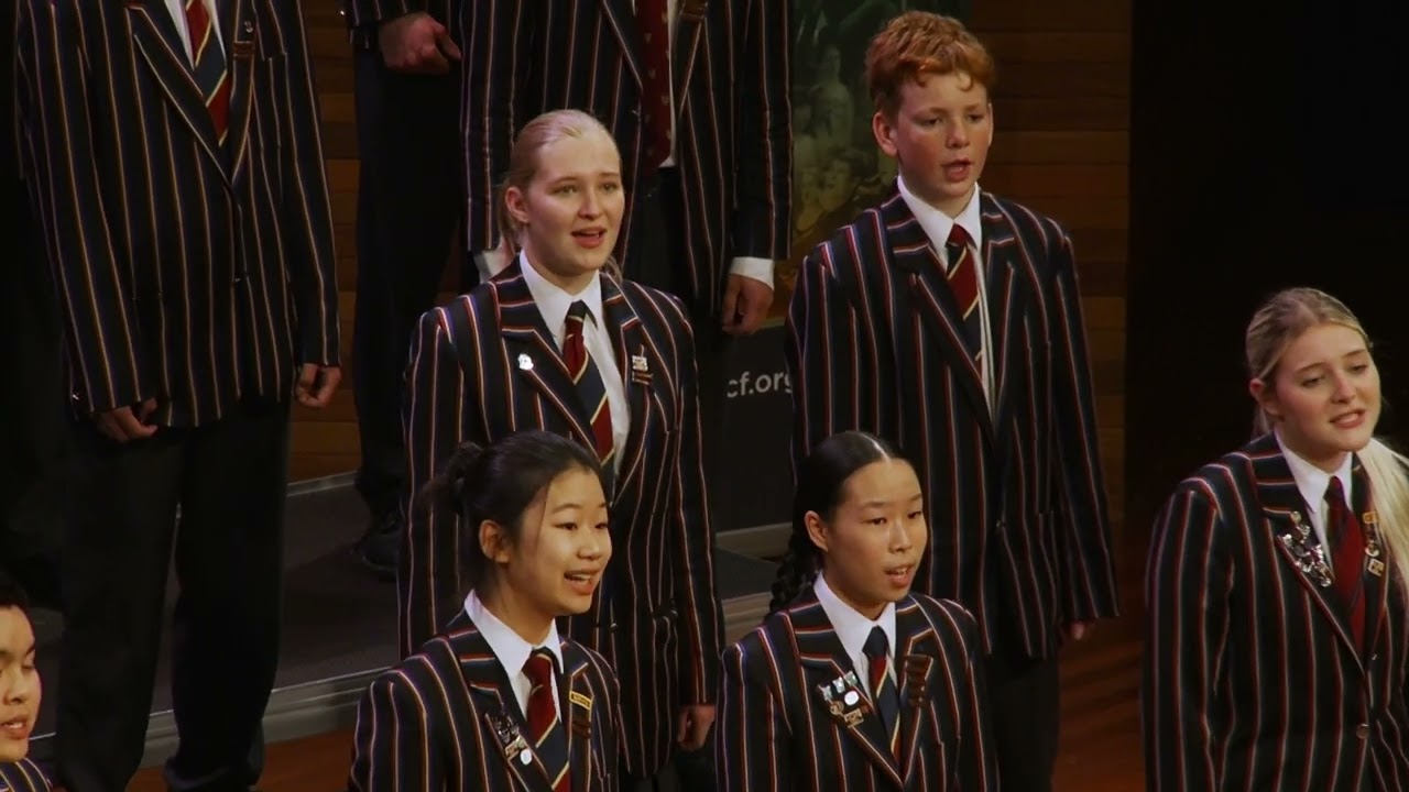 King’s College, King’s College Chamber Choir | Och jungfrun hon går i ringen – Hugo Alfvén