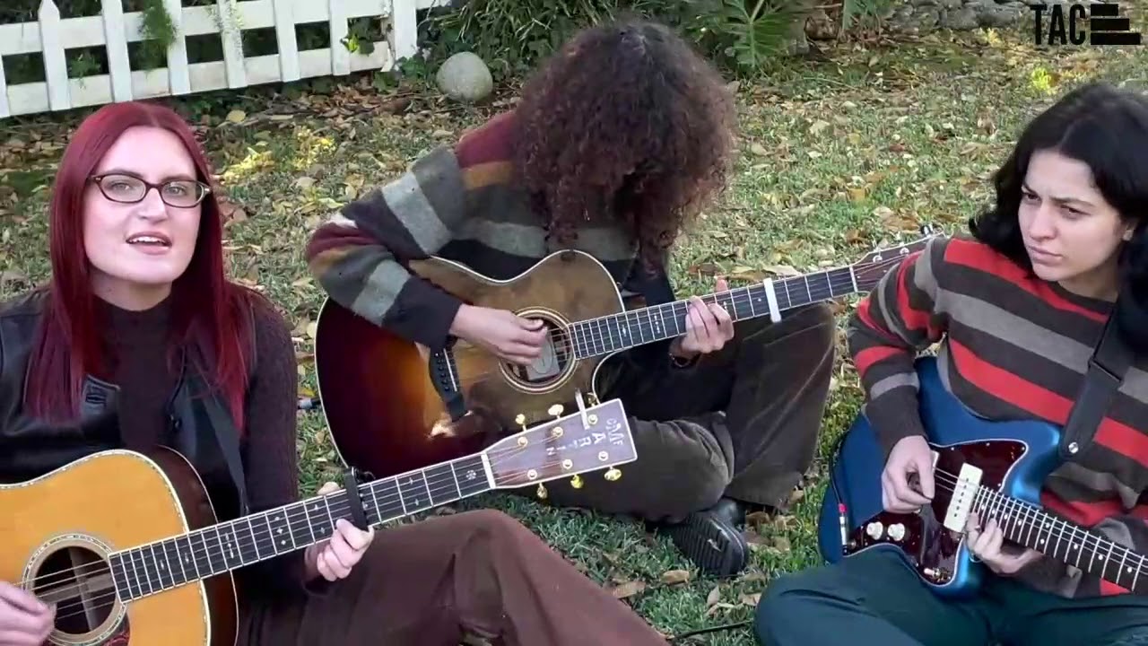 MUNA - What's Up [Four Non Blondes]