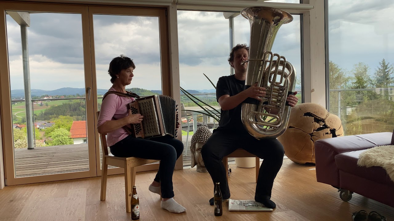 Steirische Harmonika & Tuba - Dannerer Almmarsch