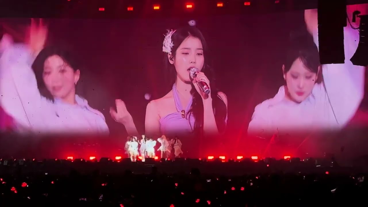 IU - Holssi + Jam Jam @ Hong Kong Concert May 26