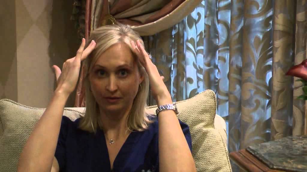 How Female Pattern & Male Pattern Hair Loss Differ