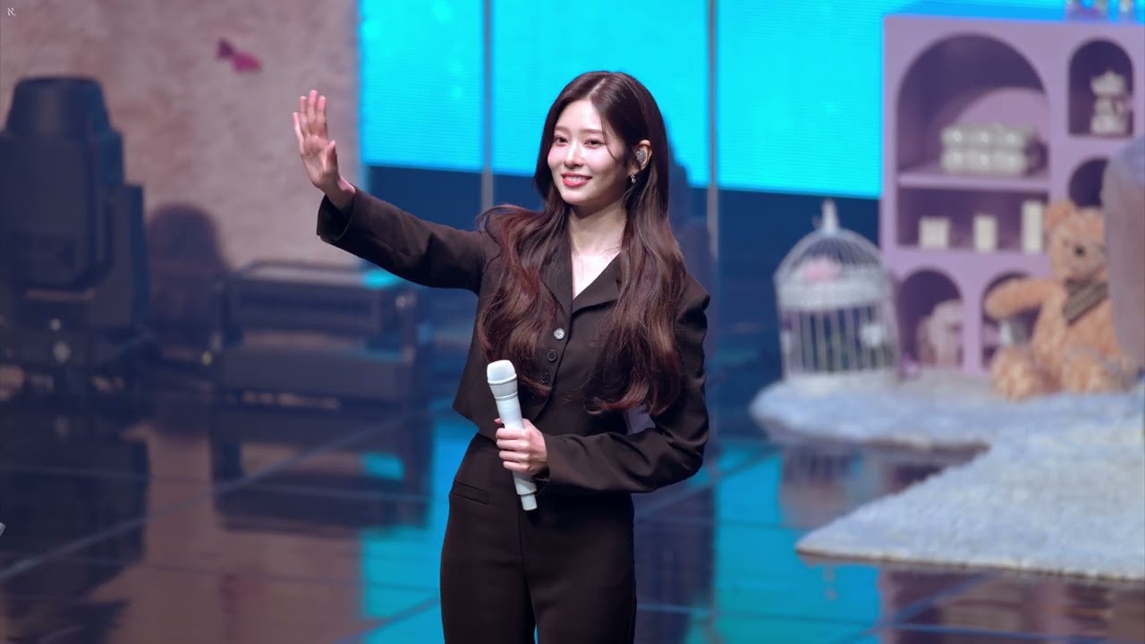 [8K] 241122 김민주 엔딩 그댄 달라요 2024 KIM MINJU FAN MEETING [Blooming Story]