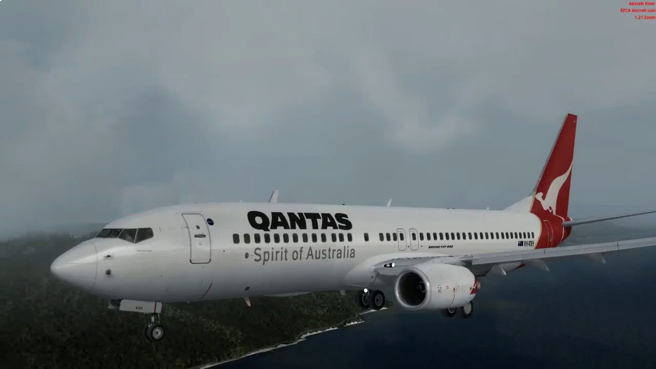 Qantas PMDG 737 descending and landing into Cairns YBCS