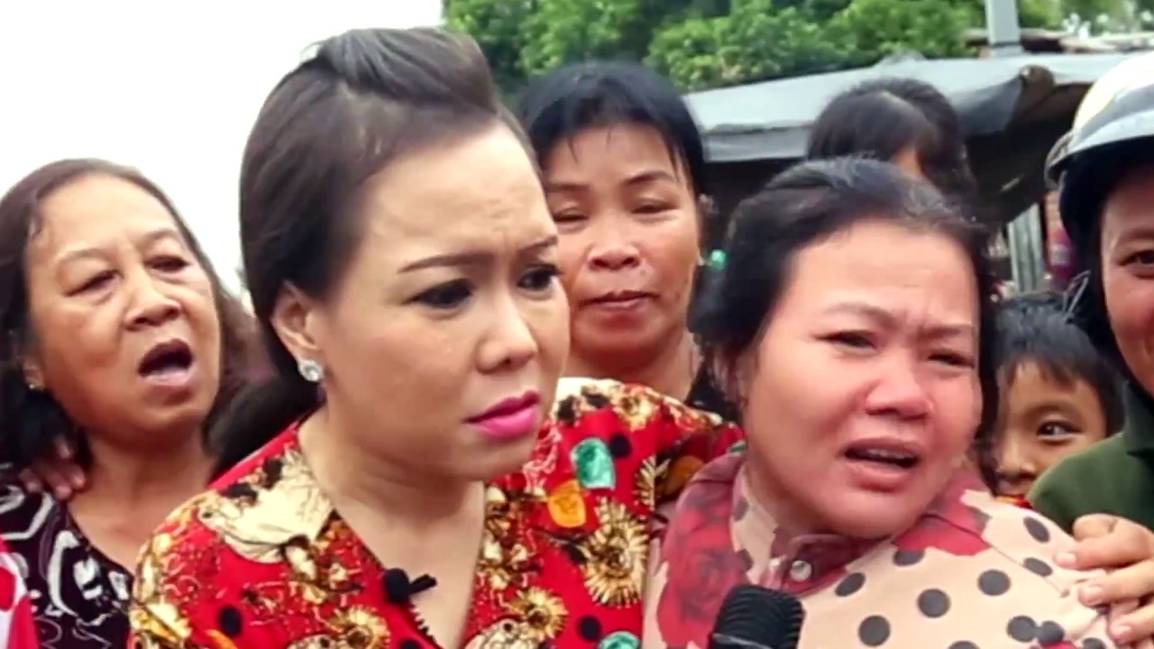 NMAVVN | Cùng Việt Hương đi chợ Vạn Giã - Khánh Hòa
