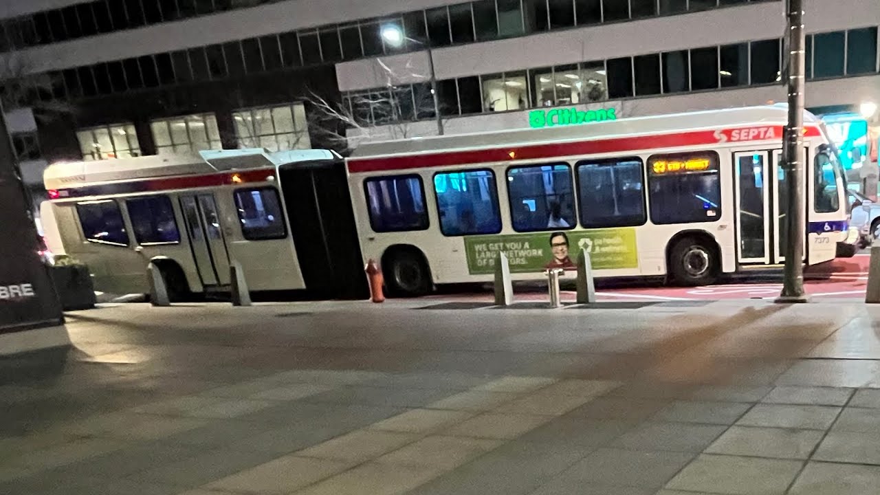 2014-2015 Septa Novabus LFSA HEV 62101 7372 on 33