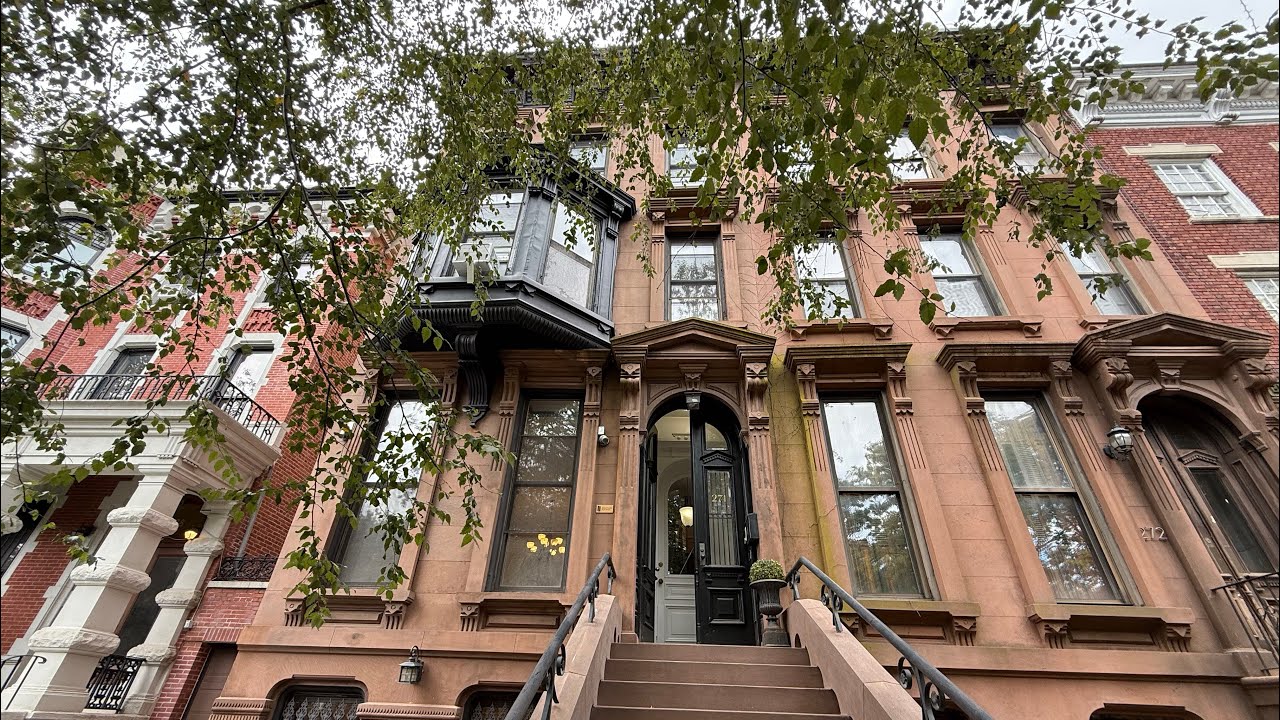 Clinton Hill / Fort Green Brooklyn NYC,  Previewing; Townhouse @ 274 Clinton Ave. Brooklyn, NY