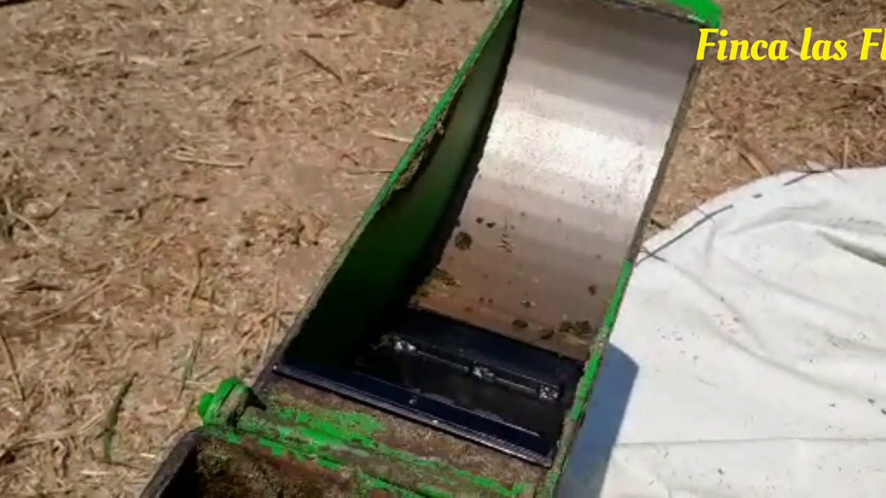 Picadora TRAPP 800 ....FINCA LAS FLORES. Zacatecoluca la paz..EL SALVADOR