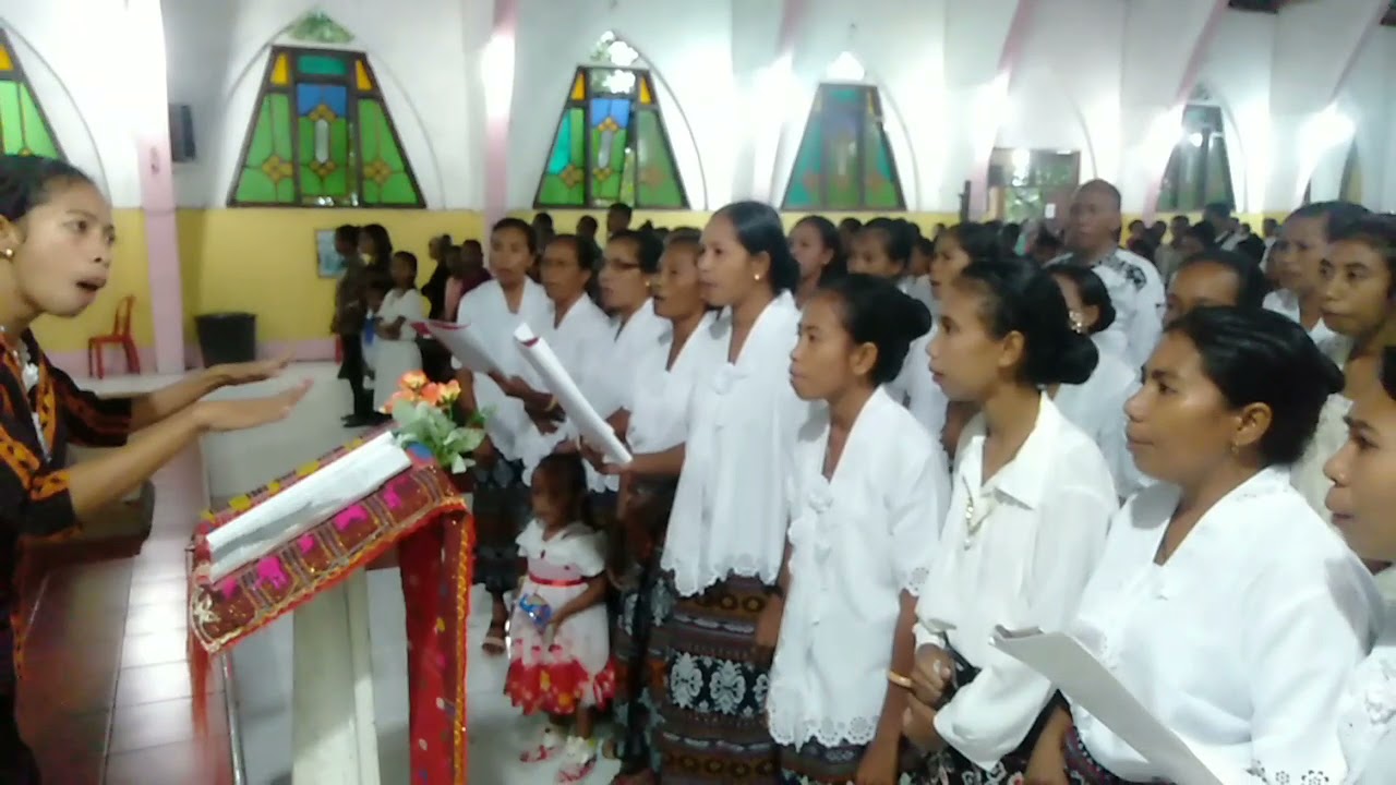 Viral // Koor Lagu Pembukaan Perayaan Paskah Gereja Lei Palue