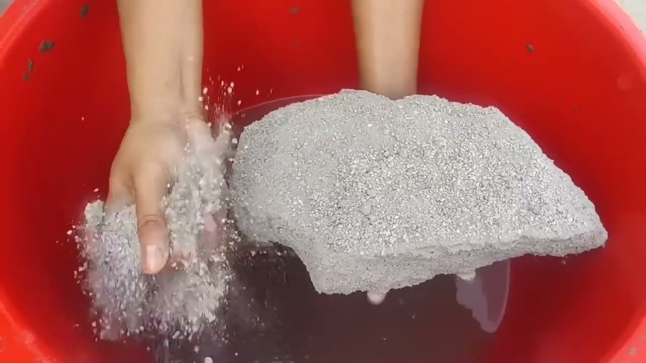 Asmr - Grainy sand cement dry and water 💦 crumbling