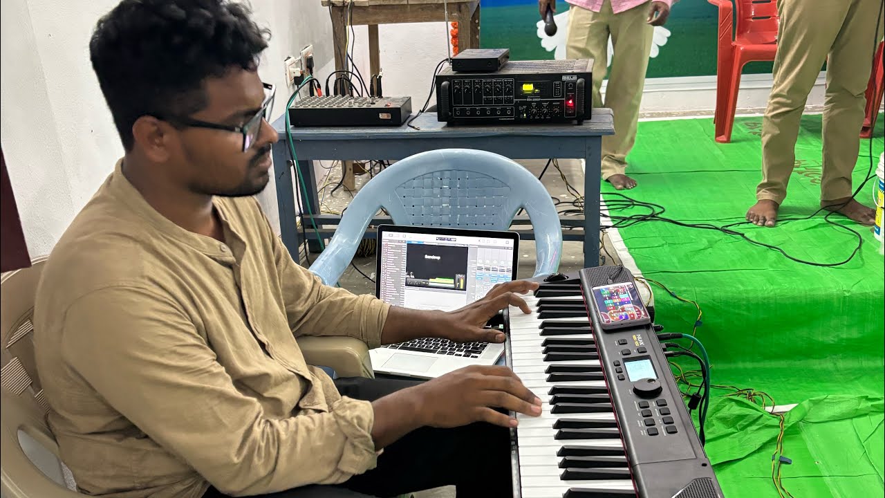 Evaraina unnara yechataina unnnara  telugu christian song