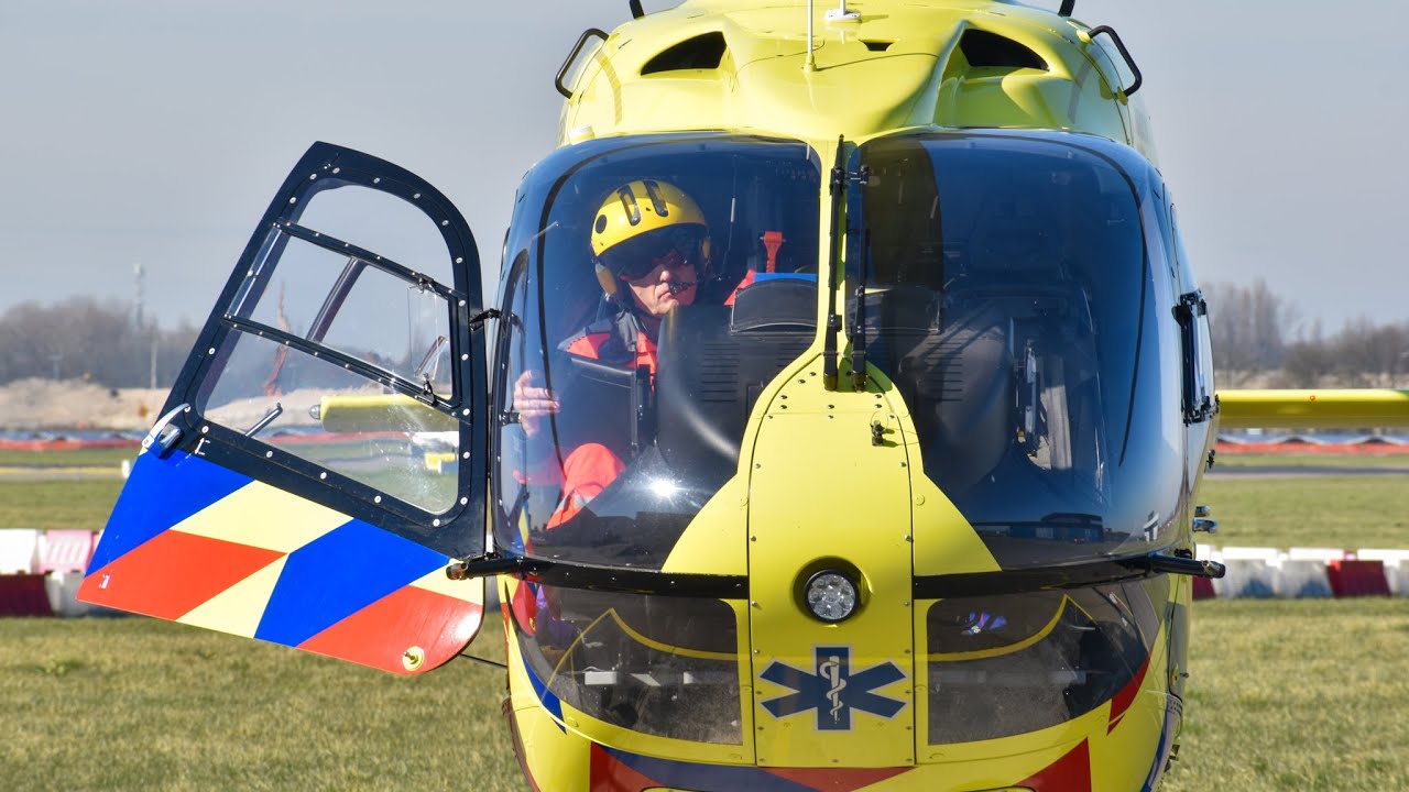 Lifeliner 2 (PH-LLN) Engine Rinsing & Checks
