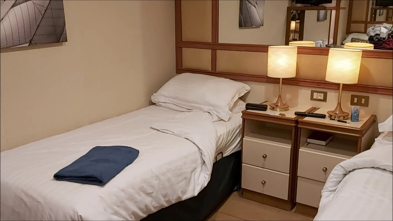P&O Azura - Walk To Cabin C224