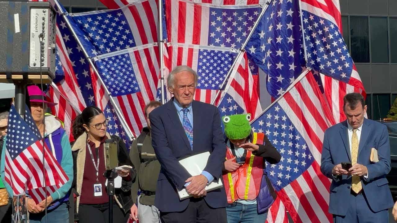 BNEWS Feature: U.S. Senator Ed Markey Supports Bearing Witness @ ICE at Recent Protest