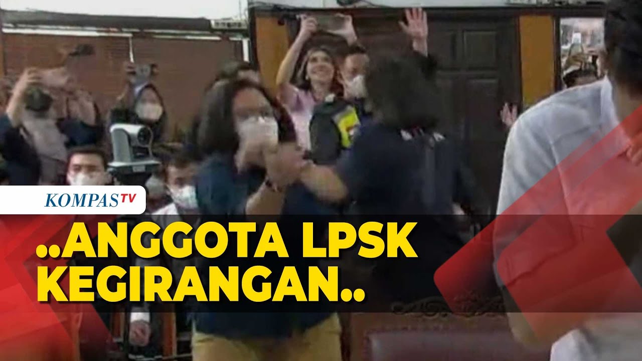 Momen 2 Anggota LPSK Loncat Kegirangan Usai Dengar Vonis Eliezer