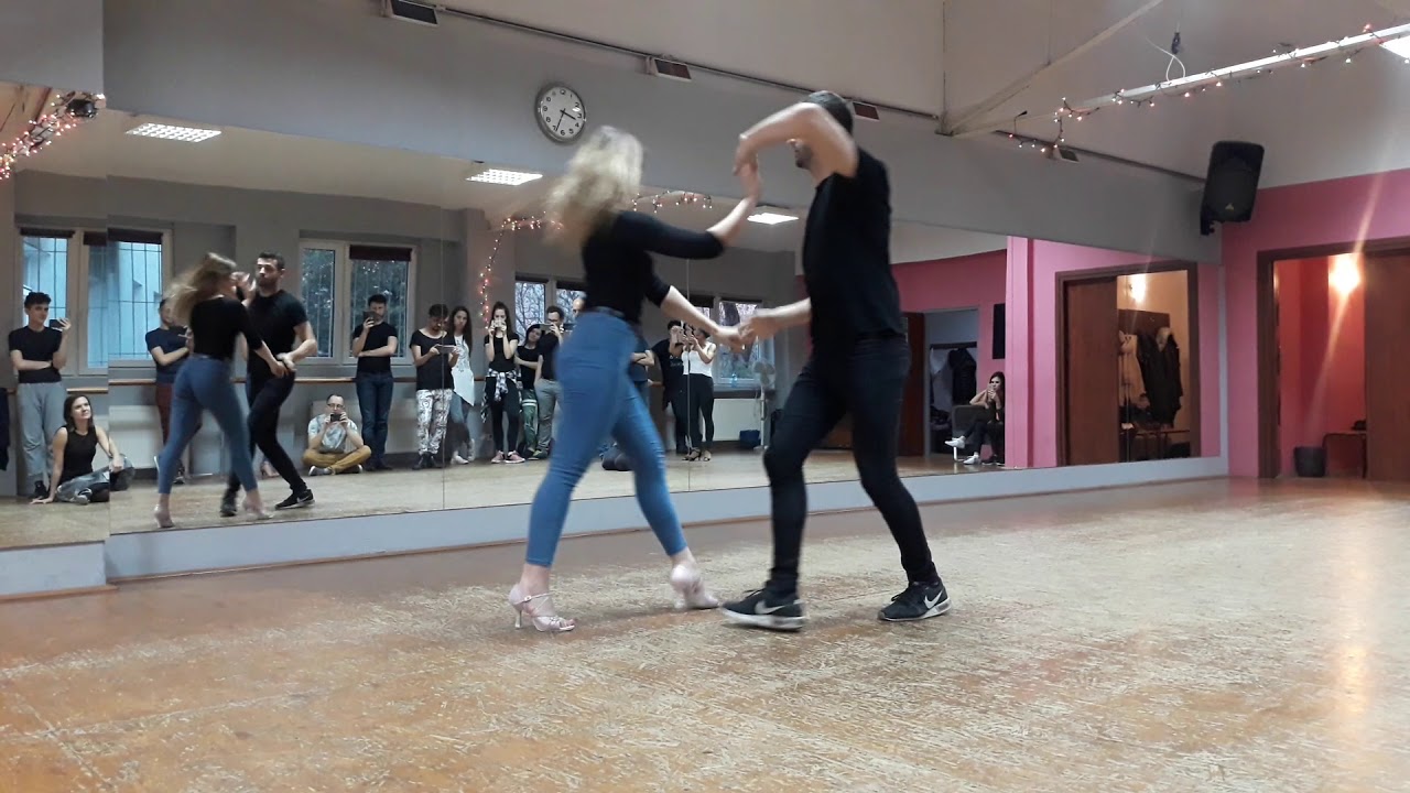 Bailamé - Nacho (Dj Tronky remix) Maria y Radek Bachata Hand's Up