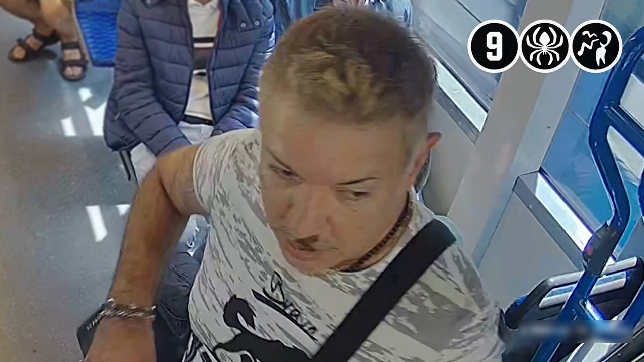 Vrouw (82) ernstig mishandeld bij tram | Amsterdam
