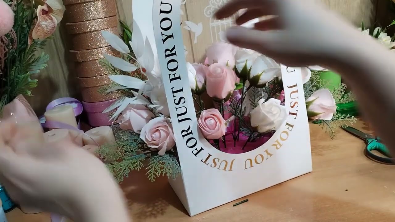 Мыловарение /Букет из пенных роз в сумке-переноске