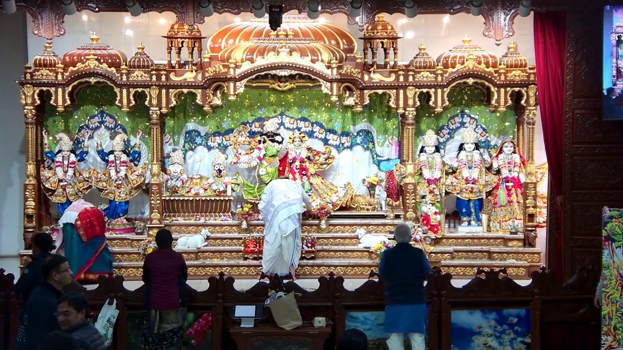 Ramesh Prabhu's and Sarita Mataji's 60th Anniversary Celebrations