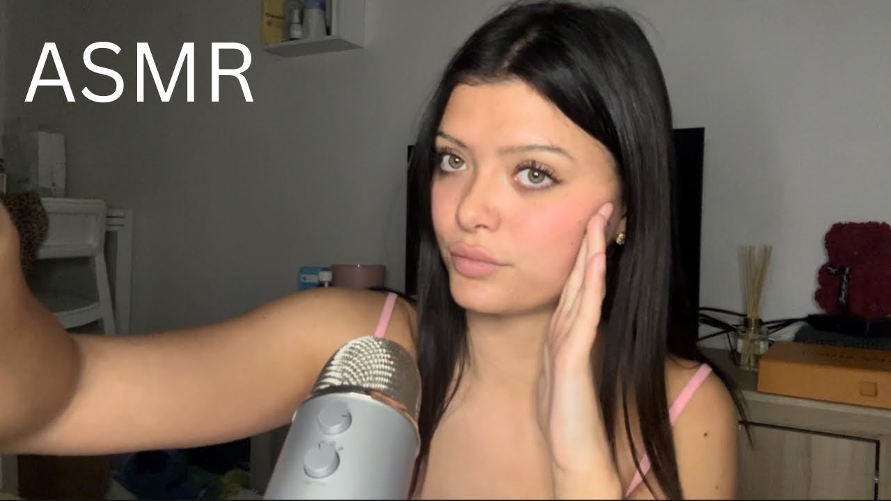 ASMR pour ceux qui adore les mouths sounds et hand movement 