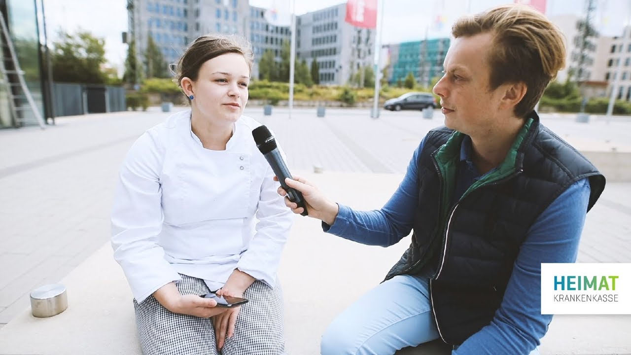 Hilfe ich bin ein Smombie - Wenn das Smartphone den Alltag bestimmt
