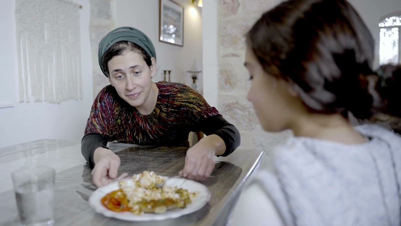 סיירת סבתא החמד בשיתוף יד בן צבי  מי שטרח בנושא שבת - הסרט המלא!