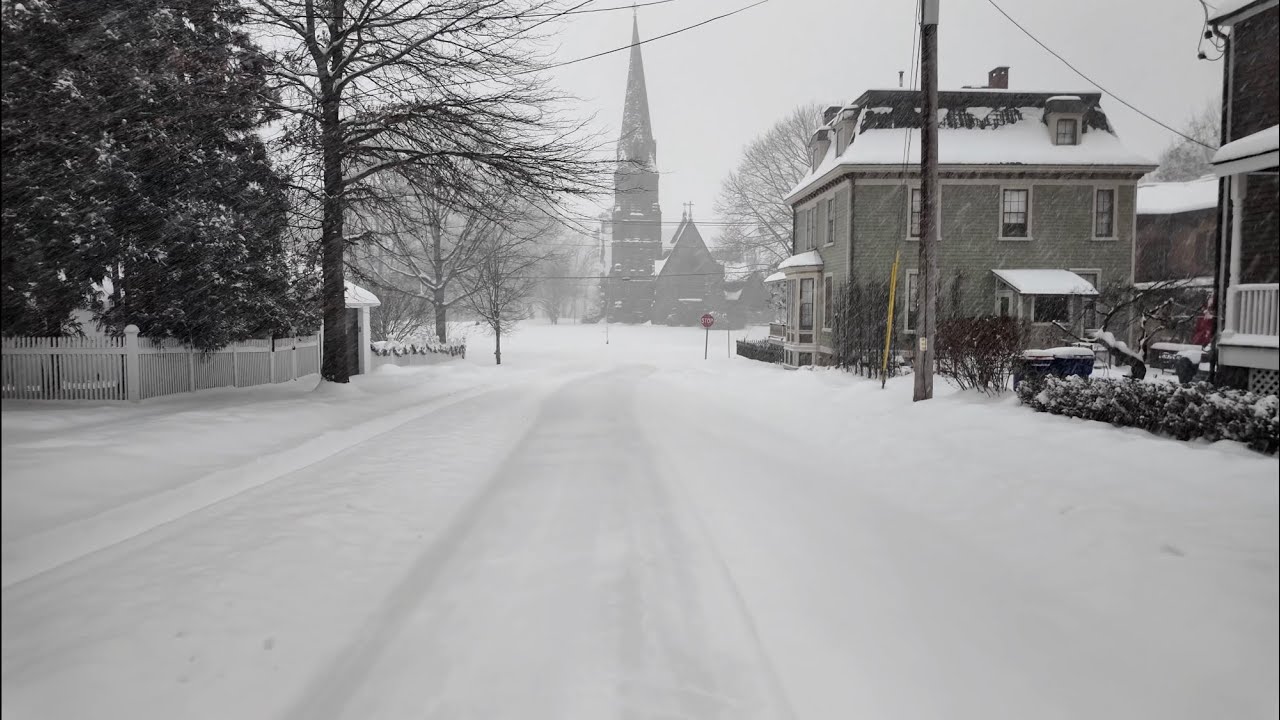 Snowstorm Walk | Main Street, Cold Spring, NY ❄️
